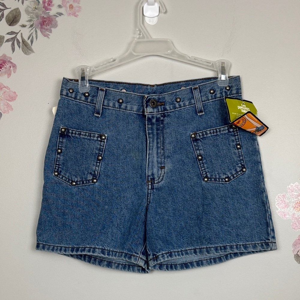 VINTAGE gem! NWT Lee Studded Dungaree Blue Jean Shorts - Juniors 16/Women’s XS